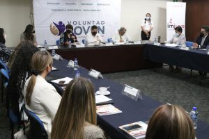 PROMUEVEN SEP E IMJUVE ACCIONES Promueven SEP e Imjuve que más de 30 mil jóvenes participen en acciones