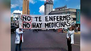MEDICINAS: EL ORIGEN DEL DESABASTO Medicinas: el origen del desabasto