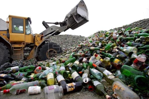 Desde Cabina, Se estanca el reciclaje