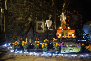 OFRENDA MONUMENTAL EN CASA FORTALEZA 