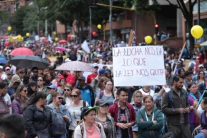 LA FARSA DE LA ELECCIÓN JUDICIAL