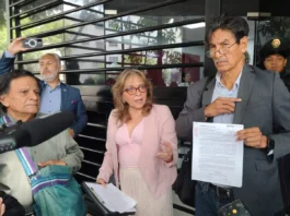 ¿FUNDADORES O ESTORBOS?