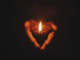 ENTRE VELAS, ESPIRITUS Y SABER ANCESTRAL