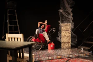 NOSOTROS ÍBAMOS A CAMBIAR EL MUNDO EN TEATRO UNAM