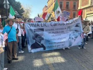 LA CASA EN LLAMAS | DESDE CABINA