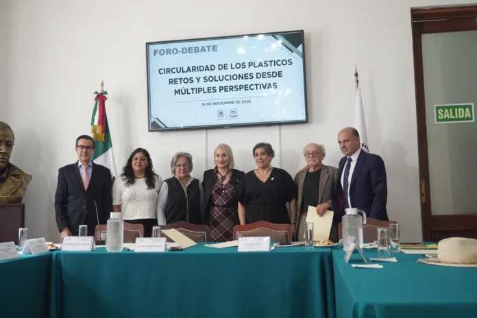 CIRCULARIDAD DE PLÁSTICOS: DEBATE POR EL BIEN COMÚN