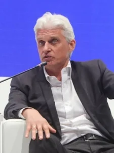 TIEMPOS DE CAUTELA | DESDE CABINA CON MARTÍN ESPINOSA