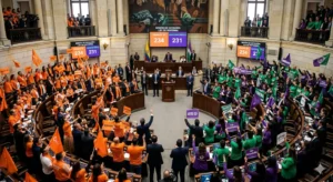 MOVIMIENTO CIUDADANO: ENTRE NARRATIVA