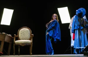 LADY ÓSCAR SALOMÉ LLEGA A TEATRO UNAM 