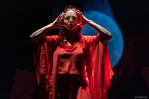LADY ÓSCAR SALOMÉ LLEGA A TEATRO UNAM 