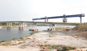 PUENTE DE LA TRANSFORMACIÓN AVANZA 98% 