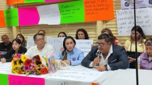 MERCADOS DENUNCIAN PERSECUCIÓN Y DELITOS