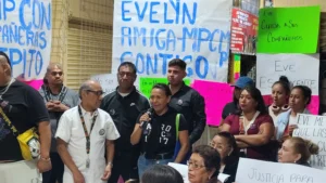 MERCADOS DENUNCIAN PERSECUCIÓN Y DELITOS