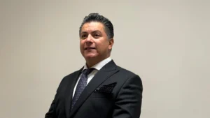 PROTEGER LA MARCA Y ESCALAR EL NEGOCIO