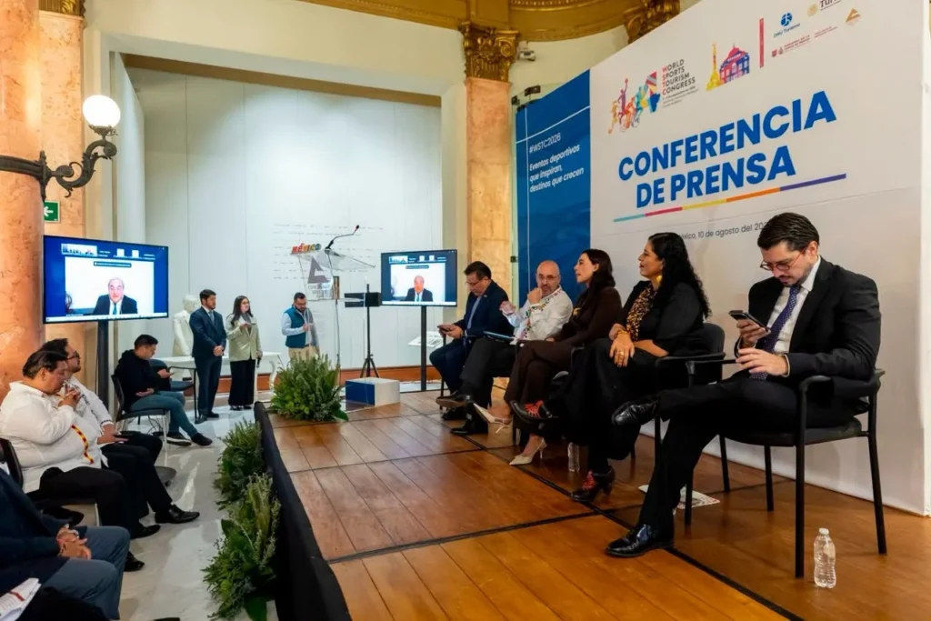 Conferencia de prensa ONU Turismo y SECTUR – Autódromo Hermanos Rodríguez CDMX.