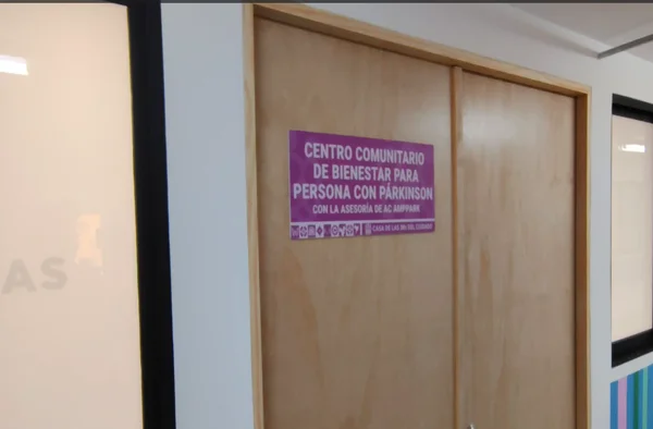 Centro Comunitario de Bienestar para Personas con Parkinson en la UTOPÍA Elena Poniatowska Amor