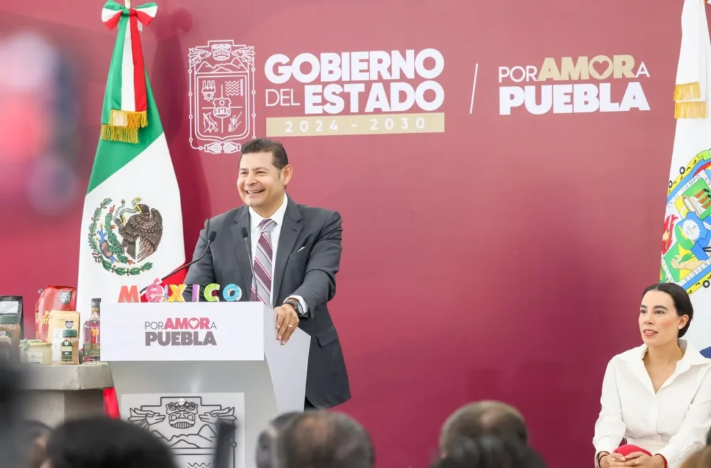Gobernador Alejandro Armenta y secretaria Josefina Rodríguez Zamora anuncian Tianguis Turístico México 2027 en Puebla