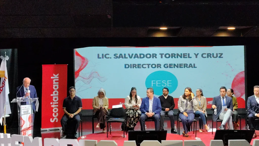 Salvador Tornel FESE presenta programas de educación dual y microcredenciales para juventud emprendedora en Voz de los Emprendedores